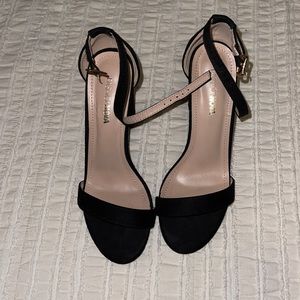 Fashion nova strappy heels